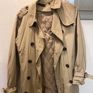 Uniqlo modern trench coat size M